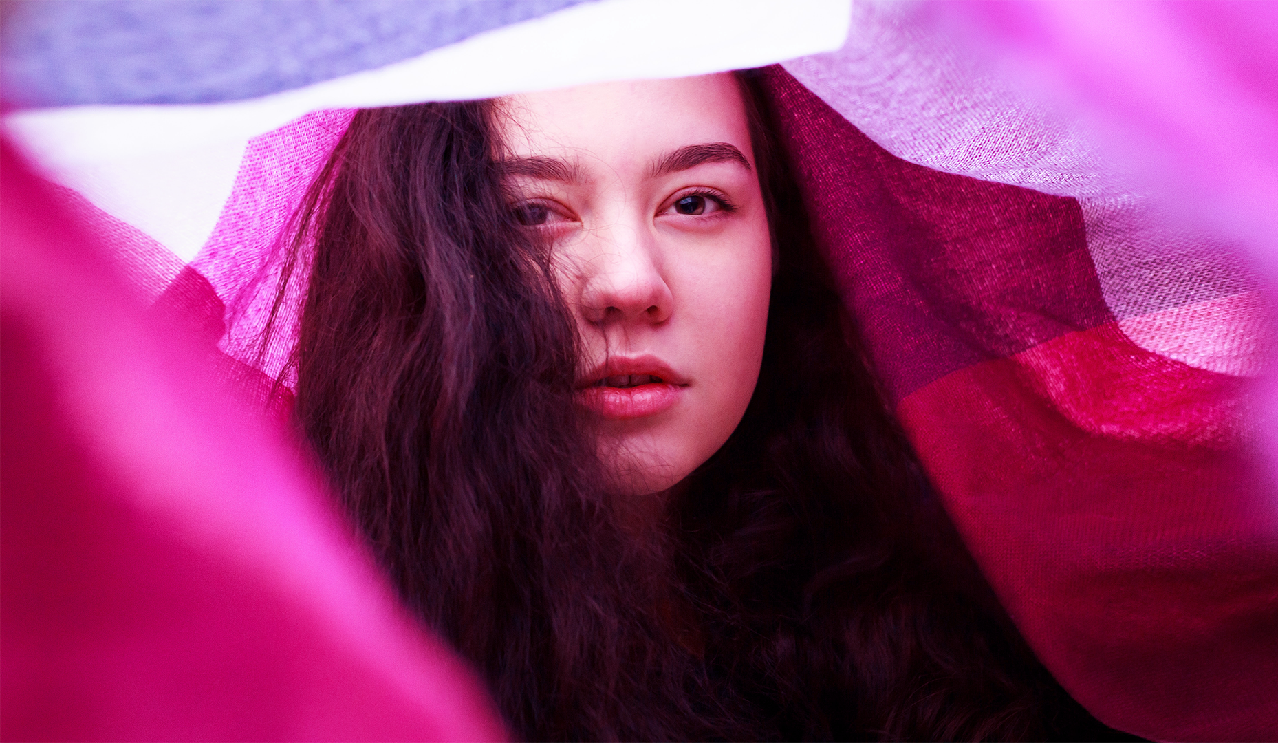 Magenta Aura Meaning and Personality