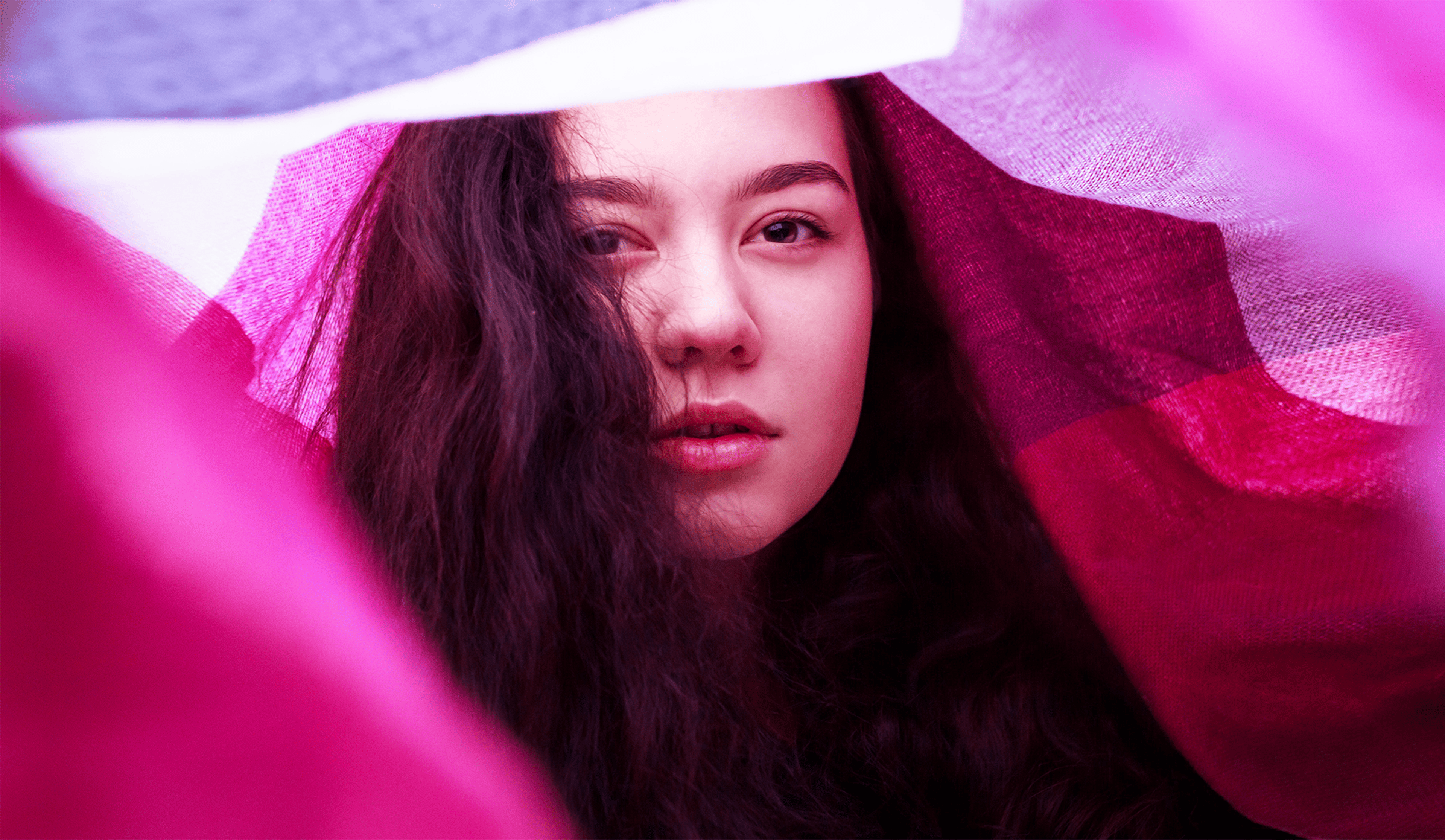 Magenta Aura Meaning and Personality
