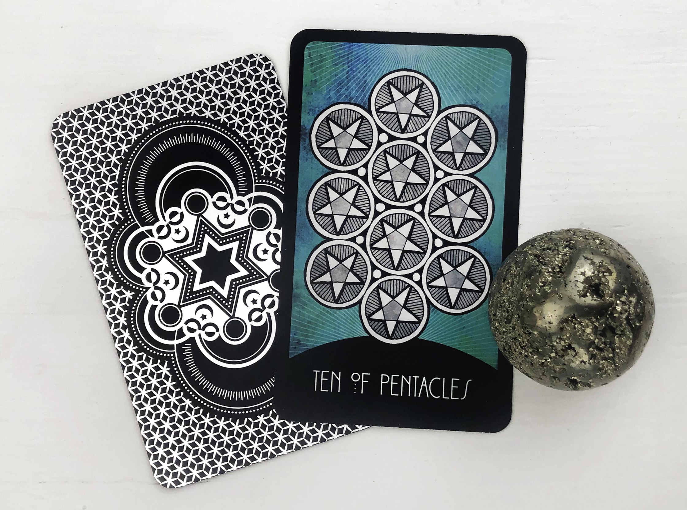 The Ten of Pentacles Tarot Card