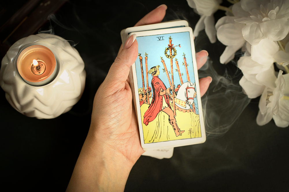 Six of Wands Love Meaning